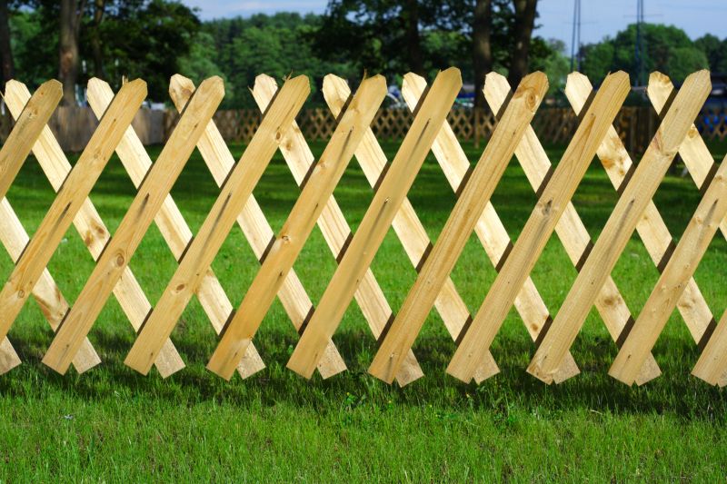Privacy Trellis Installation Service