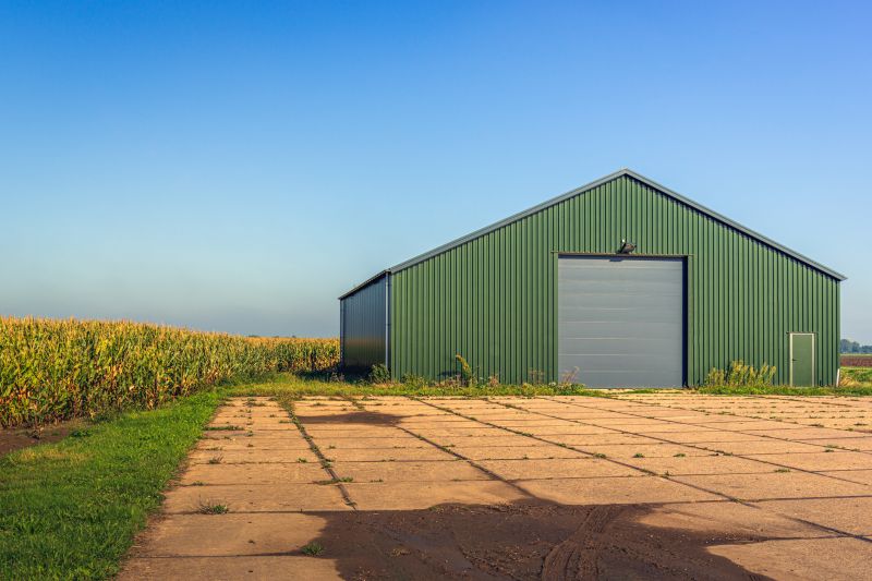 Metal Barn Construction in Conroe, TX