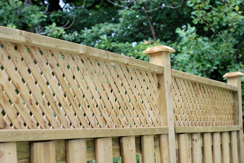 Privacy Trellis Installation detail